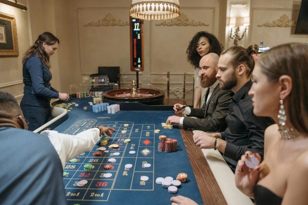 The Similarities Between Traditional Game Nights and Modern Casino Experiences